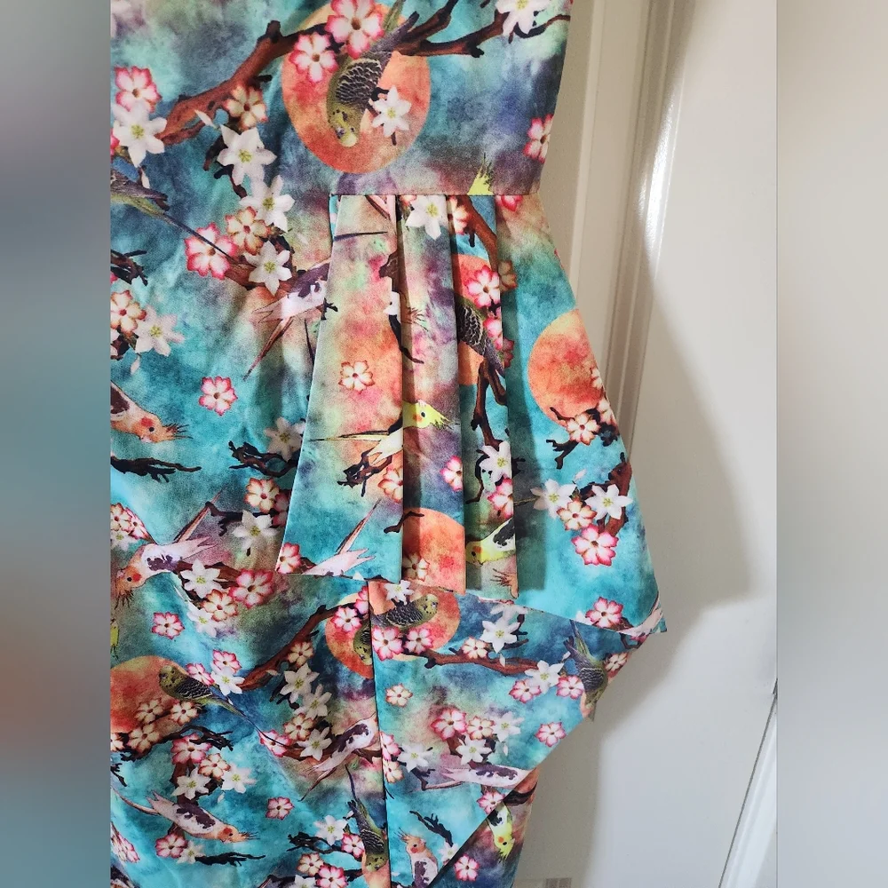 Floral Sleeveless Dress - Picture 2 of 6